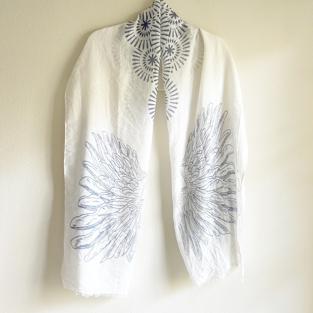 White and blue scarf